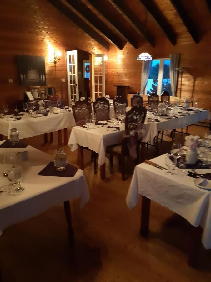 Auberge Ma Maison Sainte-Melanie Luaran gambar